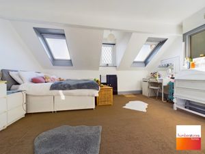 Photo 19- click for photo gallery